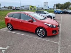 Röd Begagnad 2016 Kia Ceed Sportswagon GT-Line Kombi | 149 000 kr (Marknadspris)