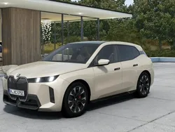 Grå Begagnad 2025 BMW iX M Sport SUV | 1 122 400 kr