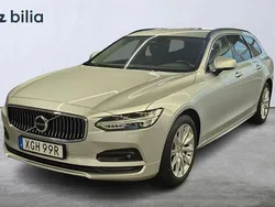 Silver Begagnad 2022 Volvo V90 Momentum Kombi | 359 000 kr (Marknadspris)