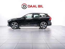 Svart Begagnad 2022 Volvo XC60 Core SUV | 369 700 kr (Superpris)