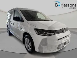 Vit Ny 2025 VW Caddy Minibuss | 422 750 kr (Lite dyr)