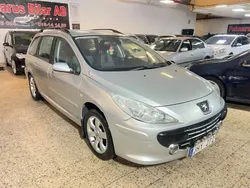 Ljusgrå Begagnad 2006 Peugeot 307 Kombi | 29 900 kr (Marknadspris)