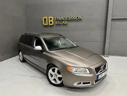 Grå Begagnad 2012 Volvo V70 R-Design Kombi | 99 800 kr (Marknadspris)