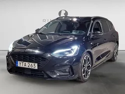 Svart Begagnad 2018 Ford Focus ST-Line Kombi | 139 900 kr (Lite dyr)