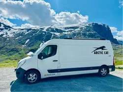 Vit Begagnad 2012 Renault Master Van | 150 000 kr