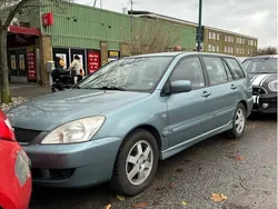 Silver Begagnad 2006 Mitsubishi Lancer Kombi | 18 000 kr (Marknadspris)