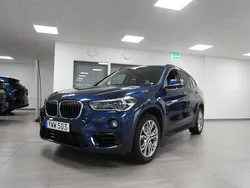 Blå Begagnad 2018 BMW X1 Sport Line SUV | 269 800 kr (Marknadspris)