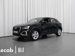Brilliantsvart Begagnad 2024 Audi Q2 Advanced Plus SUV | 269 500 kr (Marknadspris)