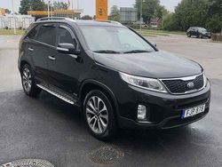 Svart Begagnad 2014 Kia Sorento SUV | 140 000 kr (Marknadspris)