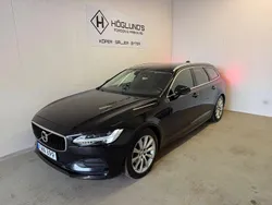 Svart Begagnad 2019 Volvo V90 Momentum Kombi | 199 900 kr (Marknadspris)