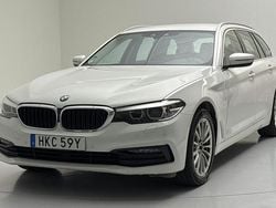 Vit Begagnad 2019 BMW 520 Sport Line Kombi | 246 800 kr (Superpris)