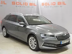 Grå Begagnad 2023 Skoda Superb Business Line Kombi | 298 800 kr (Bra pris)