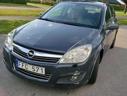 Blå Begagnad 2007 Opel Astra Halvkombi | 29 400 kr