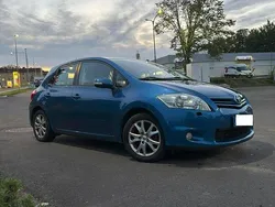 Blå Begagnad 2012 Toyota Auris Plus Halvkombi | 62 000 kr (Marknadspris)