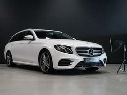 Vit (polarvit) Begagnad 2016 Mercedes E220 AMG Kombi | 315 000 kr (Marknadspris)