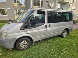 Grå Begagnad 2008 Ford Transit Minibuss | 60 000 kr