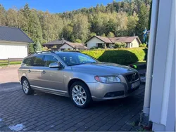 Brun Begagnad 2011 Volvo V70 Momentum Kombi | 79 900 kr (Marknadspris)