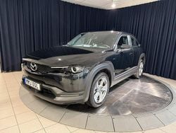 Svart metallic Begagnad 2022 Mazda MX30 Exclusive-Line SUV | 165 000 kr (Marknadspris)