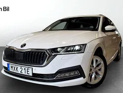 Vit (candy white) Begagnad 2023 Skoda Octavia Style Kombi | 268 900 kr (Bra pris)