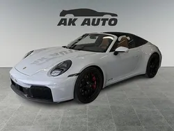 Flerfärgad (grå) Begagnad 2025 Porsche 911 Sportkupé | 2 449 000 kr