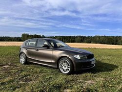 Brun Begagnad 2009 BMW 120 Comfort Edition Halvkombi | 57 000 kr (Bra pris)