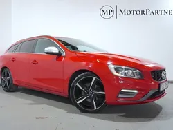Röd Begagnad 2013 Volvo V60 R-Design Kombi | 169 900 kr (Dyr)