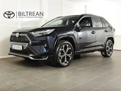 Blå (blå metallic bitone) Begagnad 2024 Toyota RAV4 Hybrid Premium SUV | 588 900 kr (Dyr)