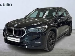 Svart Begagnad 2022 BMW X1 SUV | 329 900 kr