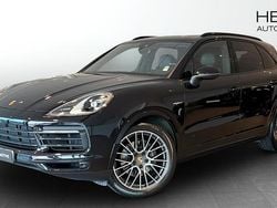 Svart (black) Begagnad 2021 Porsche Cayenne SUV | 748 700 kr (Bra pris)