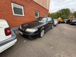 Svart Begagnad 2003 Saab 9-5 Vector Kombi | 8 000 kr (Superpris)