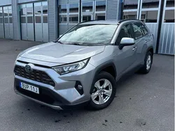 Silver Begagnad 2019 Toyota RAV4 Hybrid Active SUV | 284 900 kr (Marknadspris)