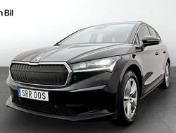 Svart Begagnad 2023 Skoda Enyaq iV SUV | 444 900 kr (Marknadspris)
