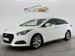 Vit Begagnad 2016 Hyundai i40 Comfort Kombi | 124 900 kr (Lite dyr)