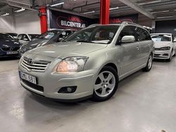 Silver Begagnad 2006 Toyota Avensis Kombi | 49 800 kr (Lite dyr)
