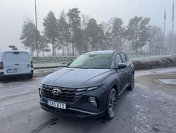 Grå Begagnad 2022 Hyundai Tucson Essential SUV | 239 900 kr (Superpris)