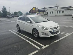 Vit Begagnad 2012 Hyundai i40 Kombi | 25 000 kr (Marknadspris)