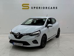 Vit Begagnad 2022 Renault Clio V SE Halvkombi | 124 900 kr (Marknadspris)