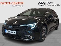 Svart Begagnad 2023 Toyota Corolla Plus Kombi | 284 900 kr (Bra pris)