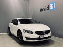 Vit Begagnad 2017 Volvo S60 CC Standard Sedan | 229 500 kr (Marknadspris)