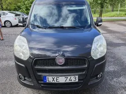 Svart Begagnad 2012 Fiat Doblò Minibuss | 35 000 kr