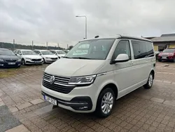 Vit Begagnad 2021 VW T6.1 California Van | 849 900 kr