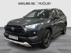 Mörkgrå Begagnad 2022 Toyota RAV4 Hybrid SUV | 379 000 kr (Bra pris)