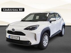Vit Begagnad 2022 Toyota Yaris Cross Active SUV | 274 900 kr (Marknadspris)