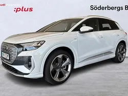Glaciärvit metallic Begagnad 2024 Audi Q4 e-tron S-Line SUV | 629 000 kr