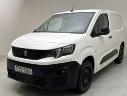 Vit Begagnad 2021 Peugeot Partner Minibuss | 109 000 kr (Superpris)