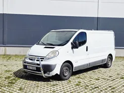 Begagnad 2011 Nissan Primastar Minibuss | 35 000 kr