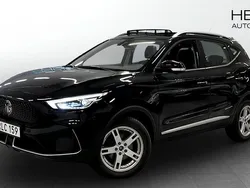 Svart (black) Begagnad 2021 MG ZS Luxury Sedan | 249 900 kr (Bra pris)
