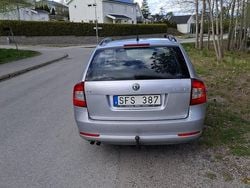 Silver metallic Begagnad 2011 Skoda Octavia Kombi | 37 000 kr (Superpris)