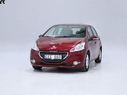 Mörkröd Begagnad 2012 Peugeot 208 Halvkombi | 54 800 kr (Bra pris)