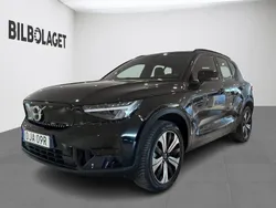 Svart Begagnad 2022 Volvo XC40 Core SUV | 349 800 kr